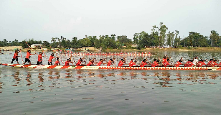 গ্রাম বাংলার হারিয়ে যাওয়া ঐতিহ্য: নৌকা বাইচ